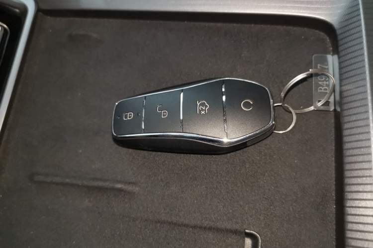 Used BYD Han L 2025 EV Four-Wheel Drive LiDAR Flagship Model