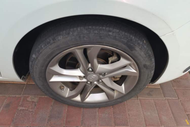 Used Geely Auto Emgrand GL 2017 1.3T DCT Luxury Model
