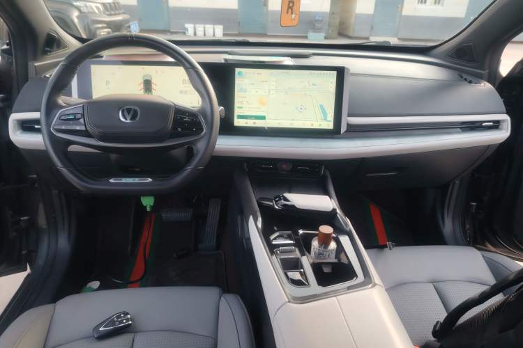 Used CHANGAN UNI-T 2023 Second-Generation 1.5T Prestige Model
