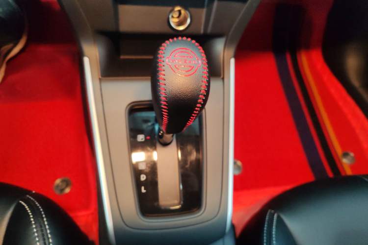 Used Nissan Sylphy 2024 Restyled Version 2 Classic 1.6XE CVT Comfort Edition Gear Lever