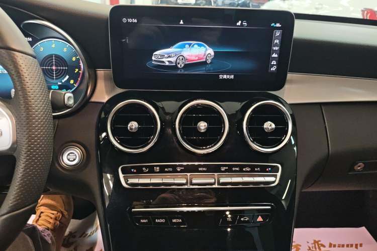 Used Mercedes-Benz C-Class 2020 Restyled C 260 Sport Edition Audio And AC Panel