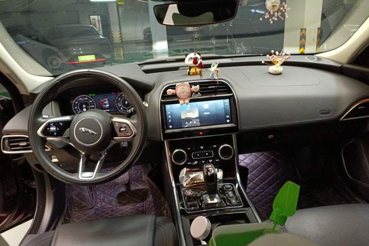 Used Jaguar XEL 2021 2.0T 250 PS S Progressive Elegance Edition
