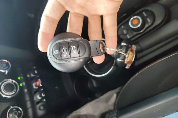 Used MINI MINI 2019 1.5T ONE PLUS