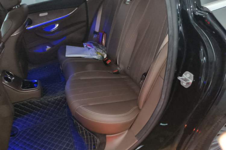 Used Mercedes-Benz E-Class 2022 Second Facelift E 300 L Fashion Edition
