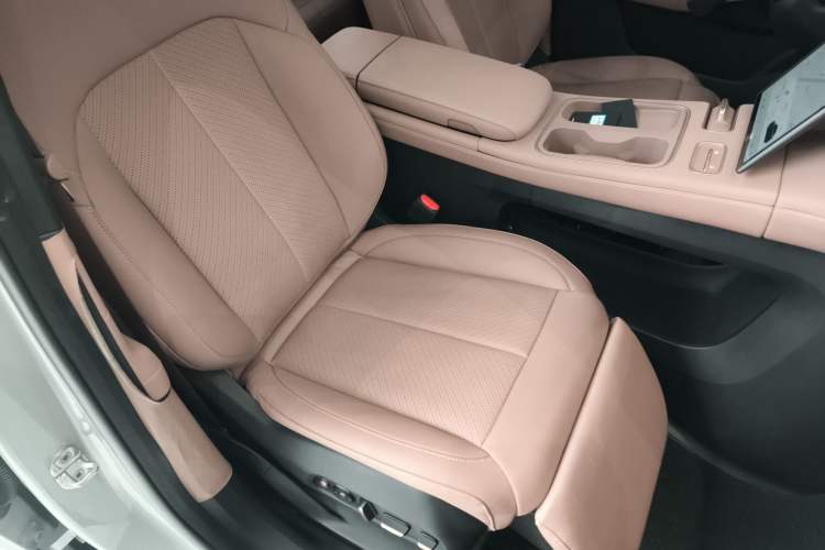 Used Nio EC6 2023 75 kWh