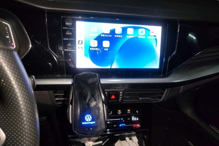 Used Volkswagen Passat New Energy 2022 430 PHEV Hybrid Luxury Edition Audio And AC Panel