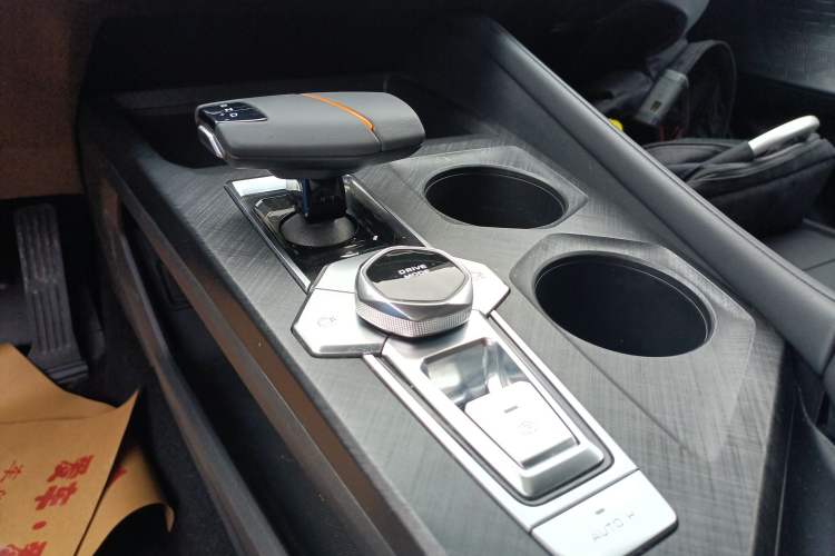 Used CHANGAN UNI-V 2024 1.5T Prestige Edition
