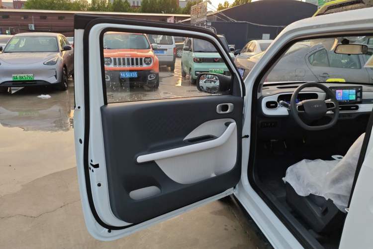 Used Geely Auto Panda 2025 210km Panda Rider
