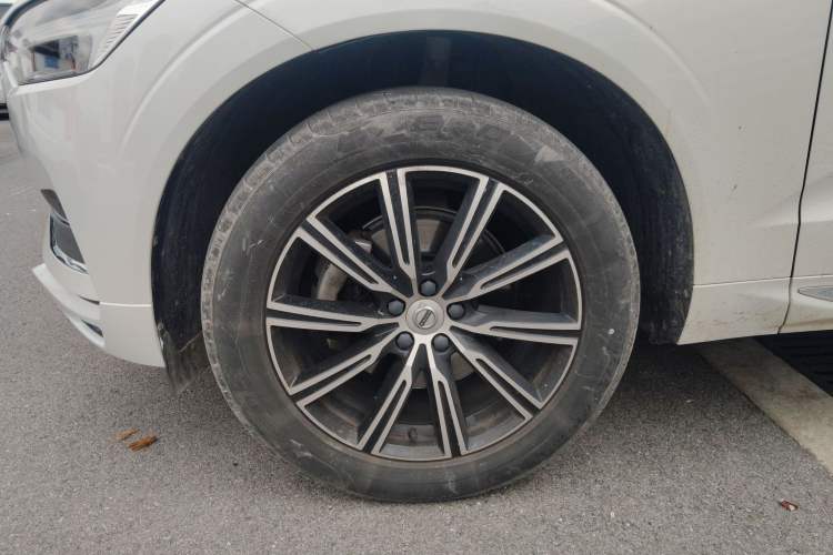 Used Volvo XC60 2021 T5 4x4 Smart Luxury Edition
