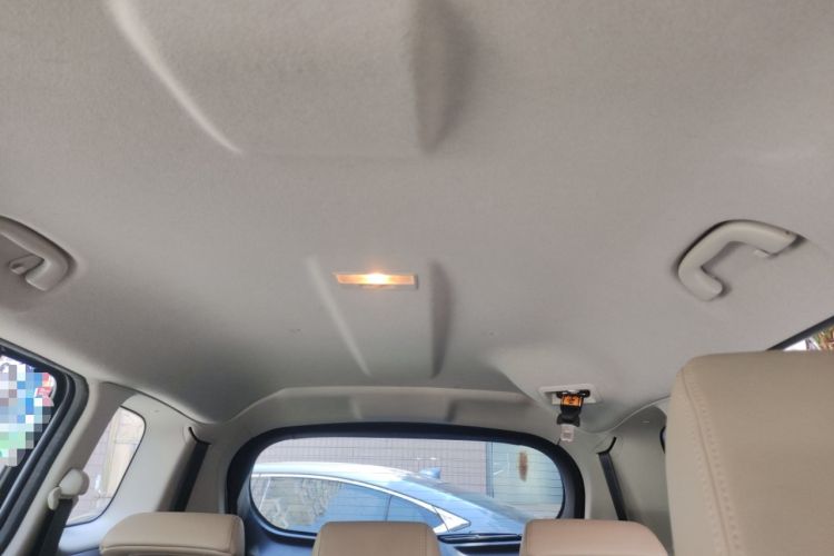 Used Mazda Mazda 5 2013 2.0L Automatic Luxury Edition
