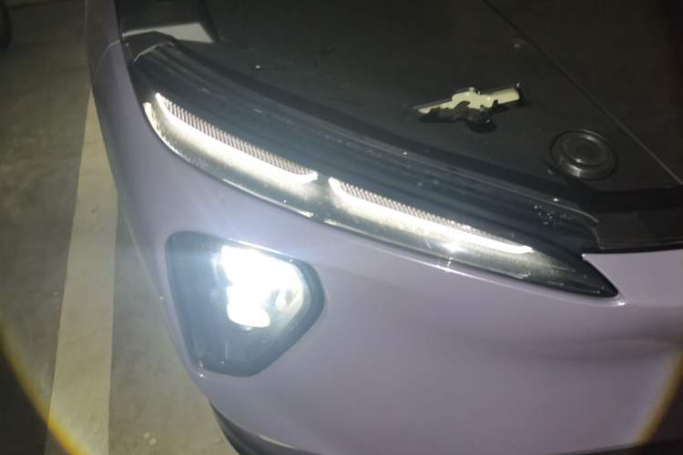 Used Nio ES6 2024 75 kWh
