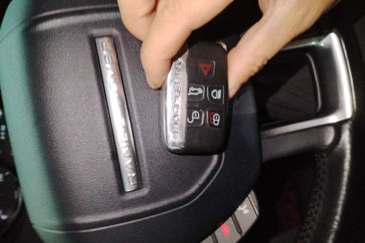 Used Land Rover Range Evoque 2017 2.0T PURE Style Edition
