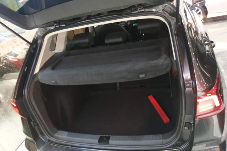 Used Volkswagen Tharu 2022 280TSI Two-Wheel-Drive Luxury Edition Trunk