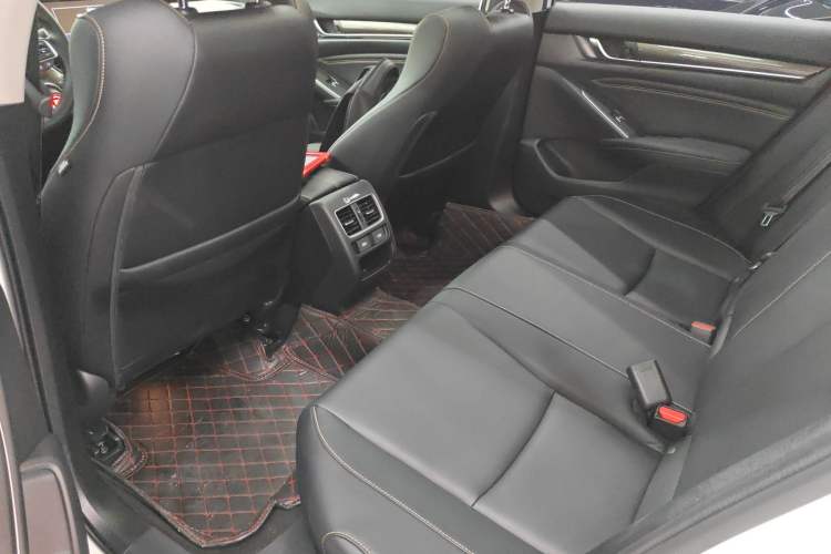 Used Honda Accord 2022 260TURBO Phantom Night · Prestige Edition
