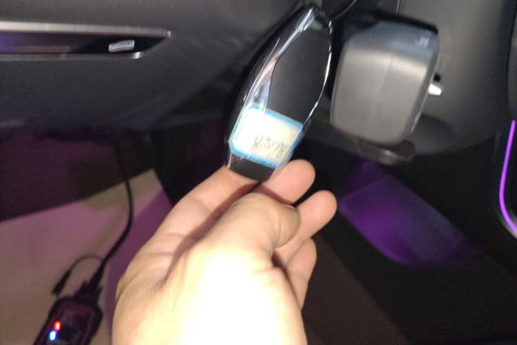 Used Hongqi HS7 PHEV 2024 2.0T PHEV Four-Wheel Drive Flagship Edition 6 Seats
