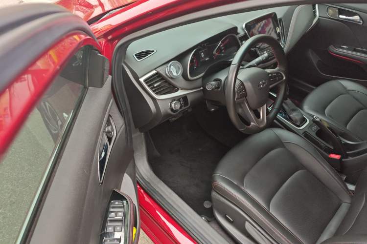 Used Chevrolet Monza 2019 RS 330T Automatic Comfort Edition China VI Standard