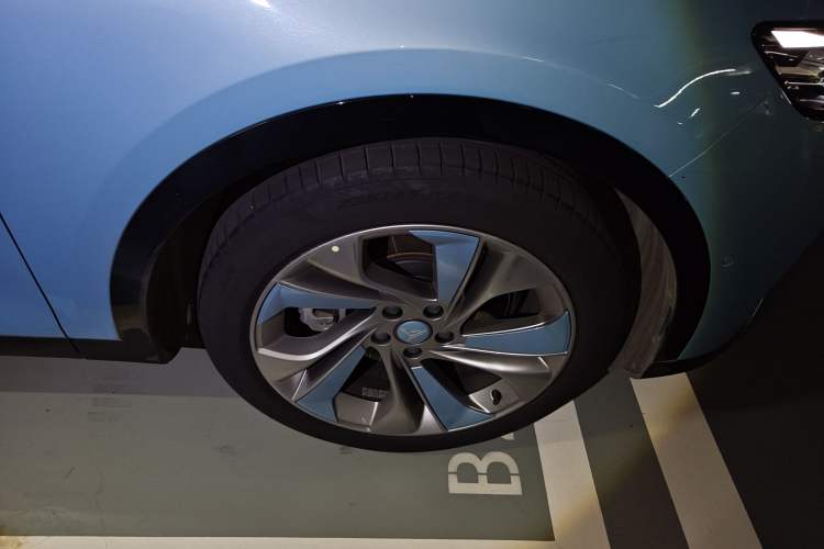 Used VOYAH FREE 2021 Four-Wheel Drive Extended-Range First Edition Commemorative Edition Exclusive Luxury Package