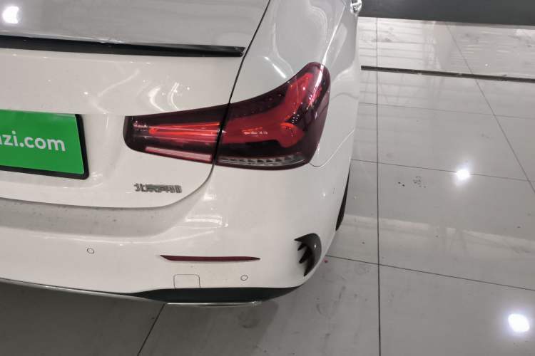 Used Mercedes-Benz A-Class 2020 Restyled A 200 L Sport Sedan Fashion Version
