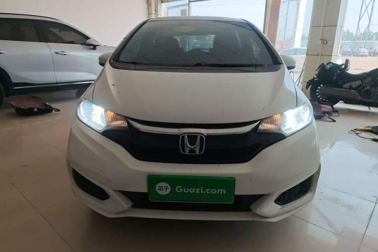 Used Honda Fit 2018 1.5L CVT Comfort Sunroof Version
