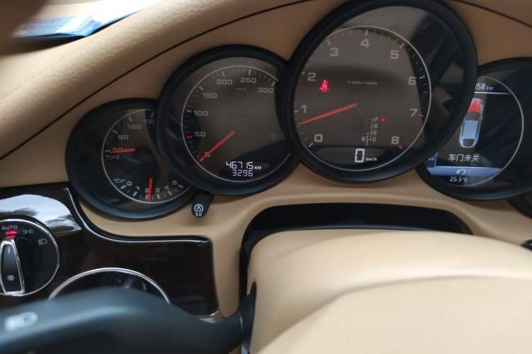 Used Porsche Panamera 2014 Panamera Executive 3.0T
