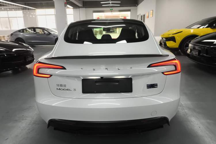 Used Tesla Model 3 2024 High-Performance All-Wheel-Drive Version