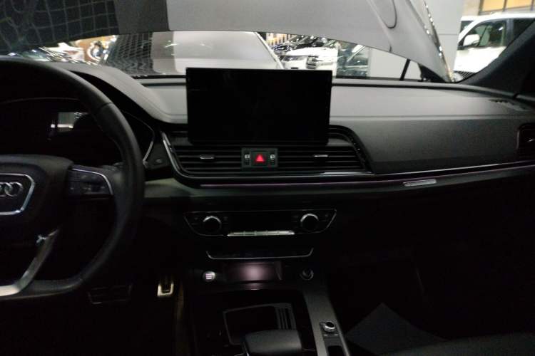 Used Audi Q5L 2023 40T Luxury Dynamic Model