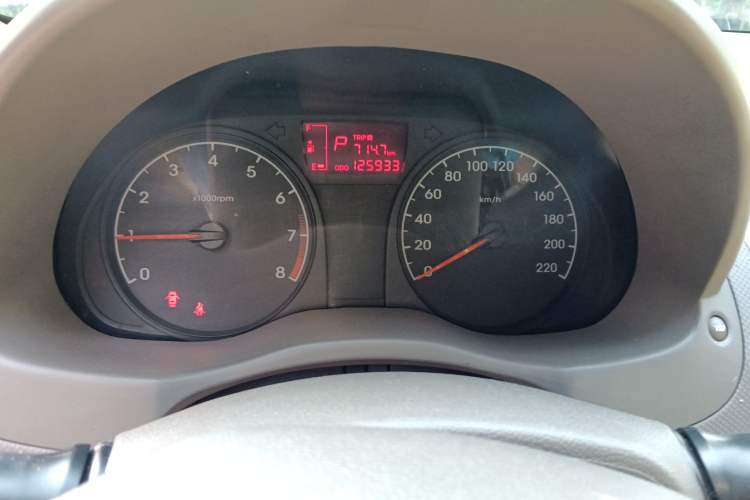 Used Hyundai Verna (older generation) 2010 Sedan 1.4L Automatic Comfort Model GS
