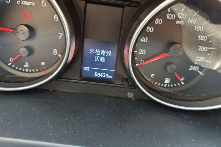 Used Haval H6 2013 Upgraded Model 1.5T Manual Two-Wheel Drive Urban Version