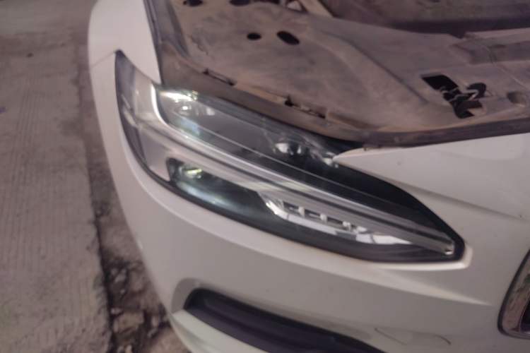 Used Volvo S90 2017 T4 Zhiyuan Edition