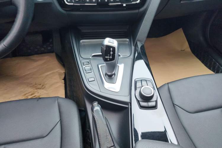 Used BMW 3 Series 2017 320Li Fashion Model