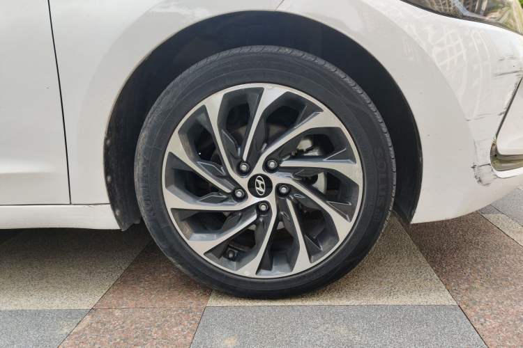 Used Hyundai Elantra (6th Generation / Lingdong) 2019 1.5L CVT ZhiXuan – Elite Version
