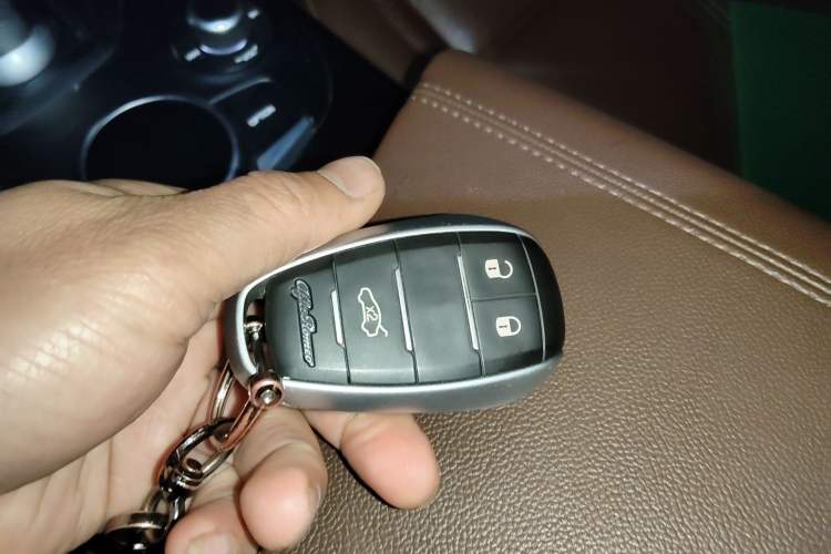 Used Alfa Romeo Stelvio 2017 2.0T 200HP Elite Edition
