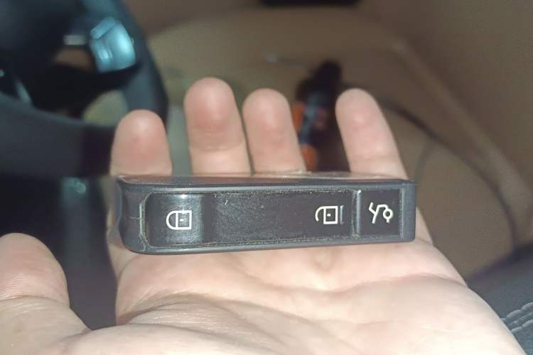 Used Lynk & Co 09 EM-P 2024 2.0TD EM-P Four-Wheel Drive ULTRA Six-Seater
