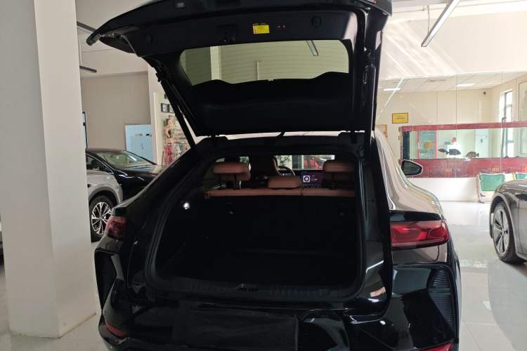 Used BYD Song L EV 2025 Intelligent Driving Version 662 km LiDAR Excellence Edition