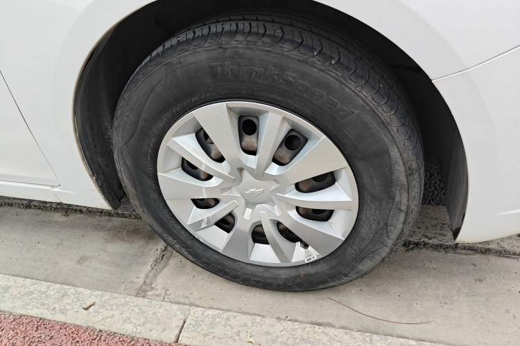 Used Chevrolet Cruze 2015 1.5L Classic SL MT