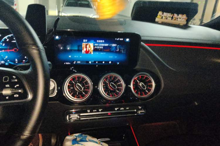 Used Mercedes-Benz GLA 2020 GLA 200 Audio And AC Panel