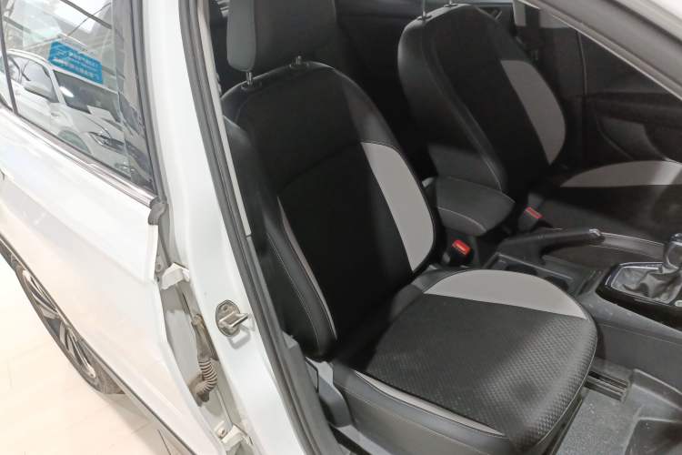 Used Volkswagen Tacqua 2023 200TSI DSG Joy-Connect Edition