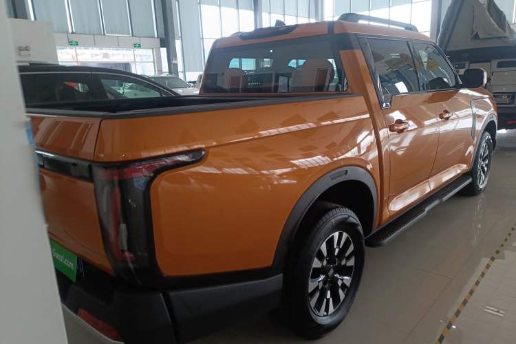 Used Dongfeng Zhengzhou Nissan Z9 2025 GT 2.3T Automatic Diesel 4x4 Smart Edition Rear Right 45 Deg