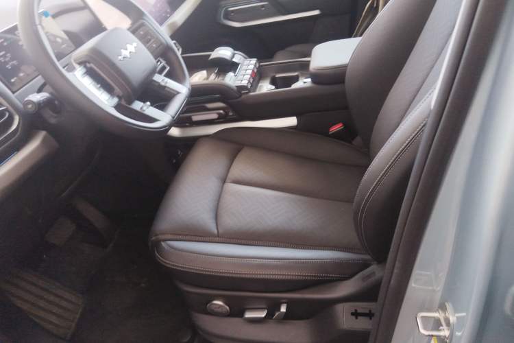 Used Formula Leopard Titanium 3 2025 501 km Four-Wheel Drive Drone Edition
