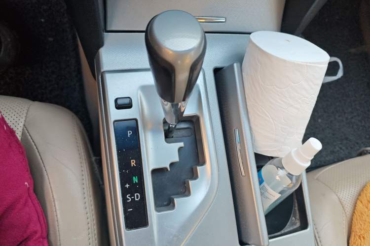 Used Toyota Camry 2012 Junrui 2.5S Activa Edition Gear Lever