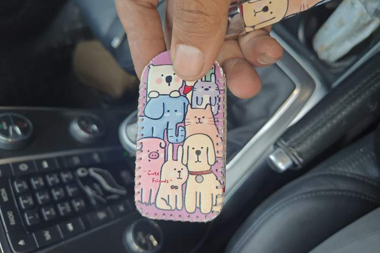 Used Volvo V40 2015 1.6T Zhiya Edition Vehicle Key