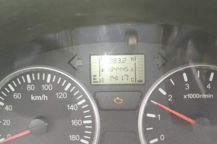 Used BAIC Weiwang 205 2013 1.0L Joy version Odometer Close Up