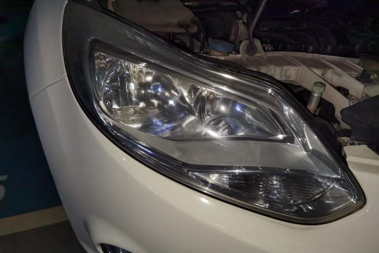 Used Ford Focus 2012 Hatchback 1.6L Automatic Fashion Edition