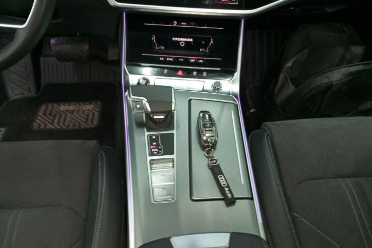 Used Audi A7L 2024 45 TFSI Luxury Edition
