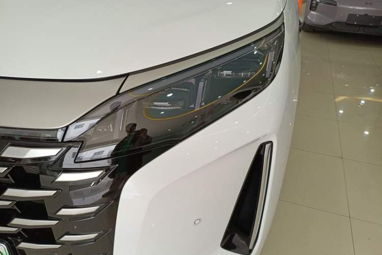 Used BYD Xia 2025 DM-i 1.5T 180km Beyond Edition