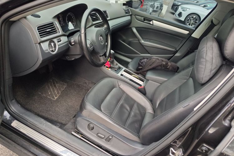 Used Volkswagen Passat 2015 1.8TSI DSG Prestige Edition Left Front Seat