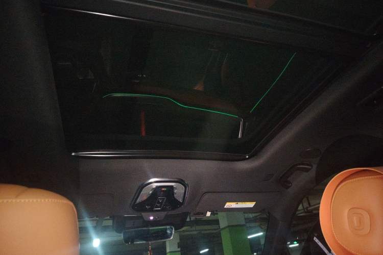 Used Wey Lanshan 2023 Four-Wheel Drive Ultra-Long Range Version
