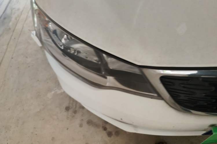 Used Kia Forte 2014 1.6L MT GL Right Front Headlight