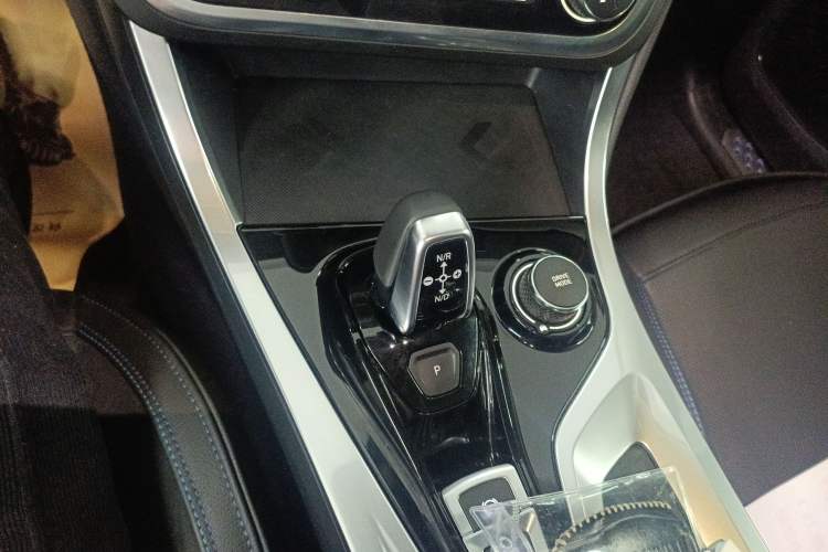 Used Lynk & Co 01 EM-P 2018 1.5T PHEV JingPro National Emission Standard V