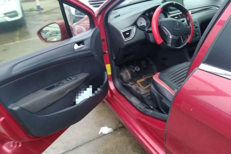 Used Peugeot 308 2014 Enjoy Edition Classic 1.6L Manual YouShang Model Driver Seat